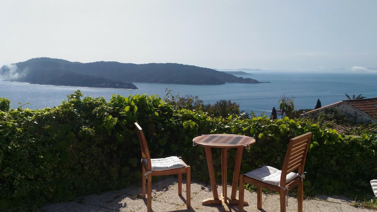 Île du Levant La Coccinelle 아파트 호텔 외부 사진